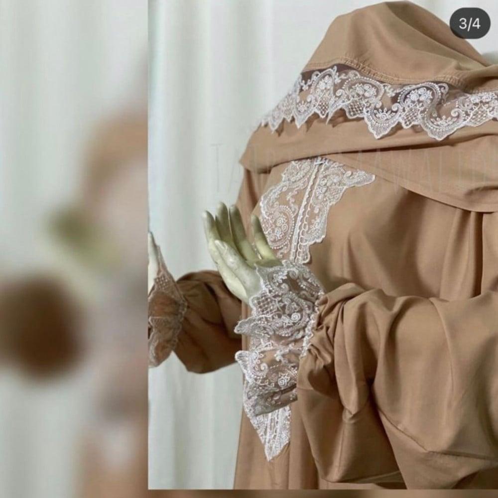 طقم صلاة مع مصحف بالاسم