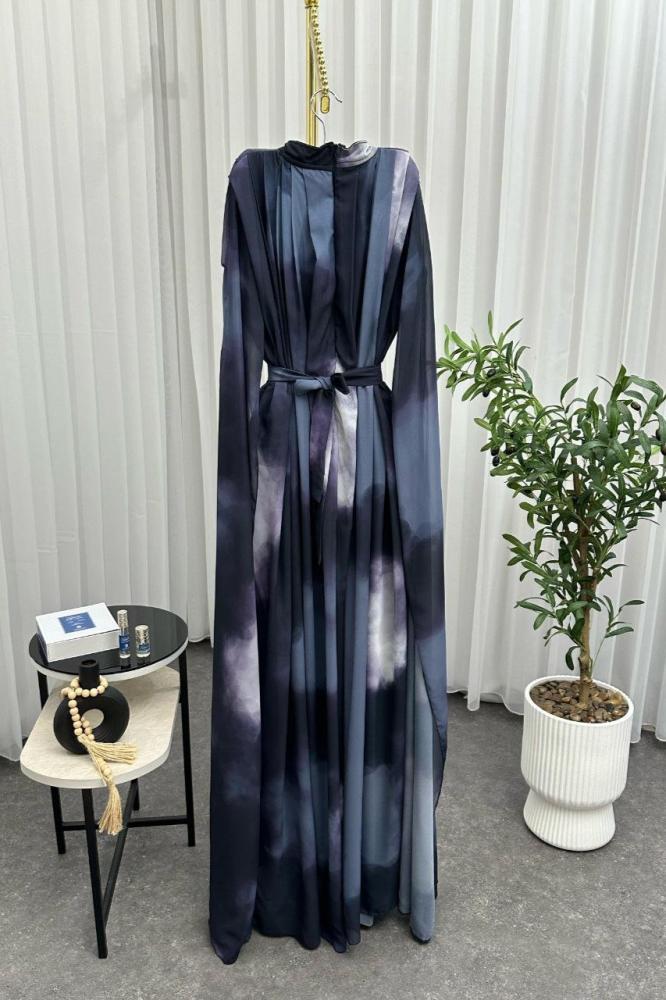 فستان بكم طويل بنقشة متعددة الألوان