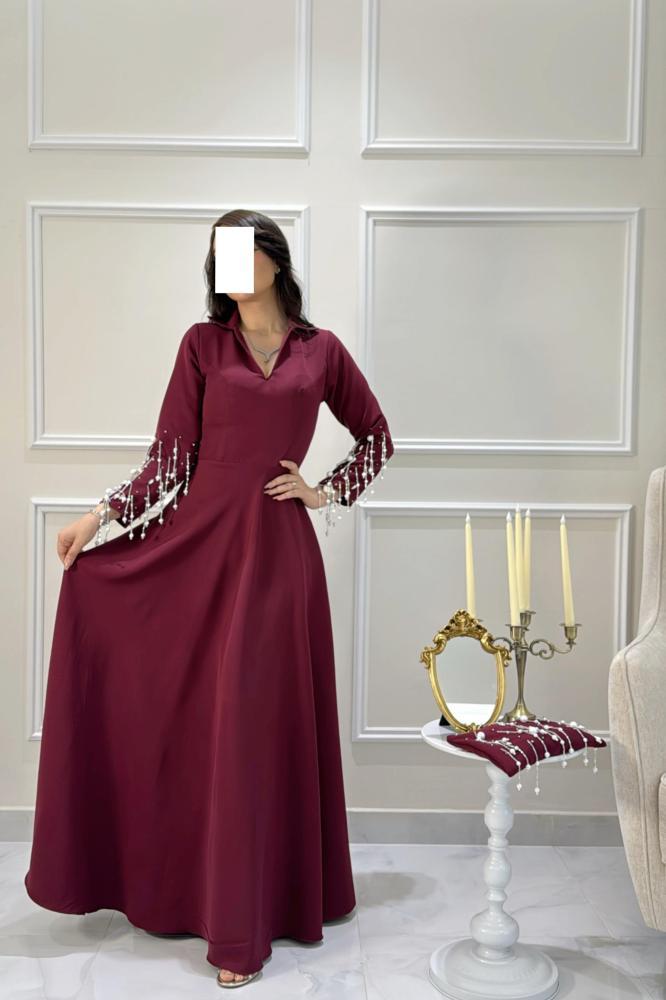 فستان سهره ناعم برغندي مزين بخرز واللؤلؤ