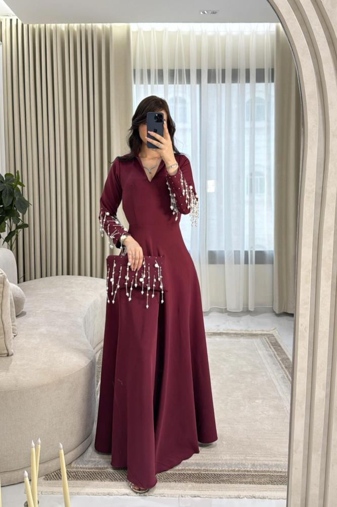 فستان سهره ناعم برغندي مزين بخرز واللؤلؤ