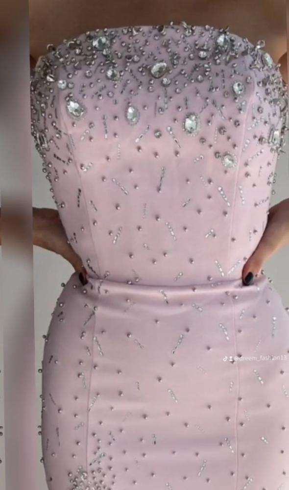 فستان سهرة مزين بكرستال مع لولو