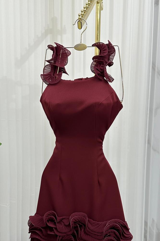 فستان ناعم كت لون خمري