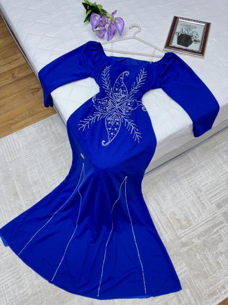 فستان سهره  بتطريز نيلي