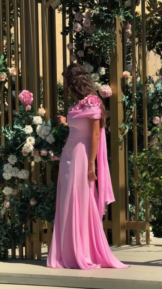 فستان ناعم بخامه الشيفون الأصلي  وبطانه التفته