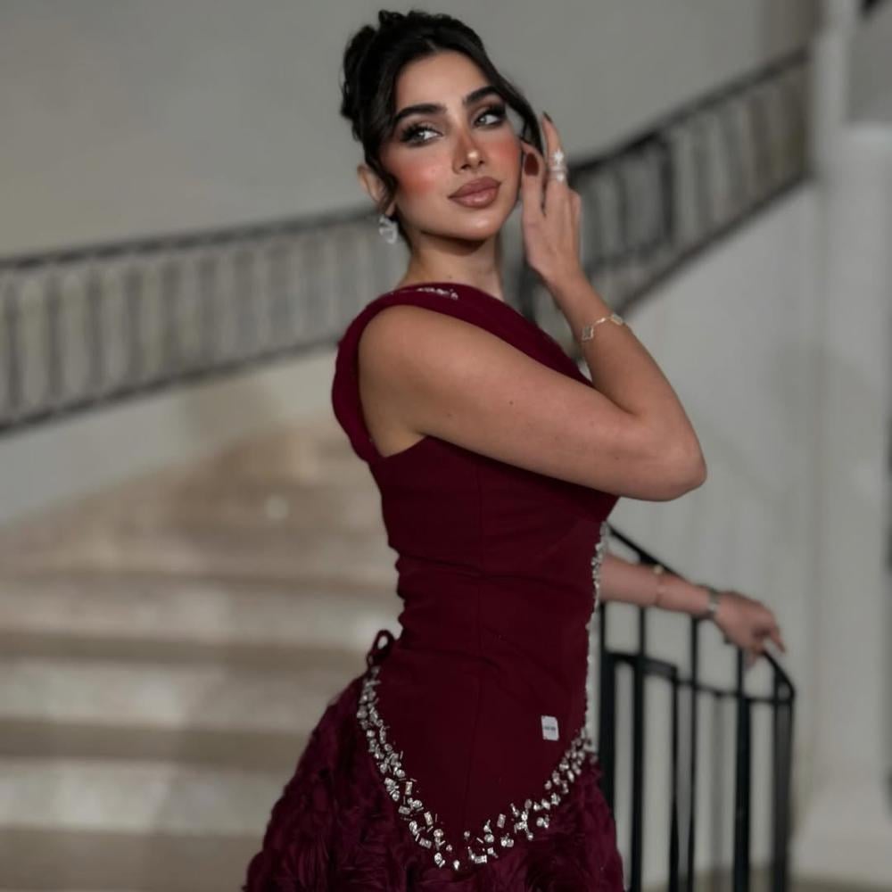 فستان سهره مطرز بتطريز انيق