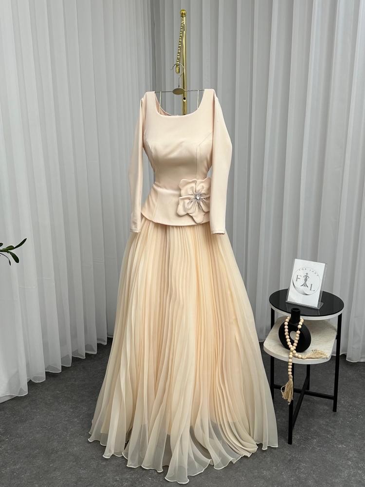 فستان سهرة مكسر اورجنزا بتكسيره أنيقة