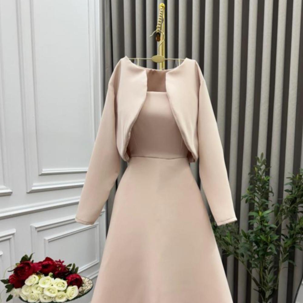 فستان العيد مع جاكيت بلونين أنيقة