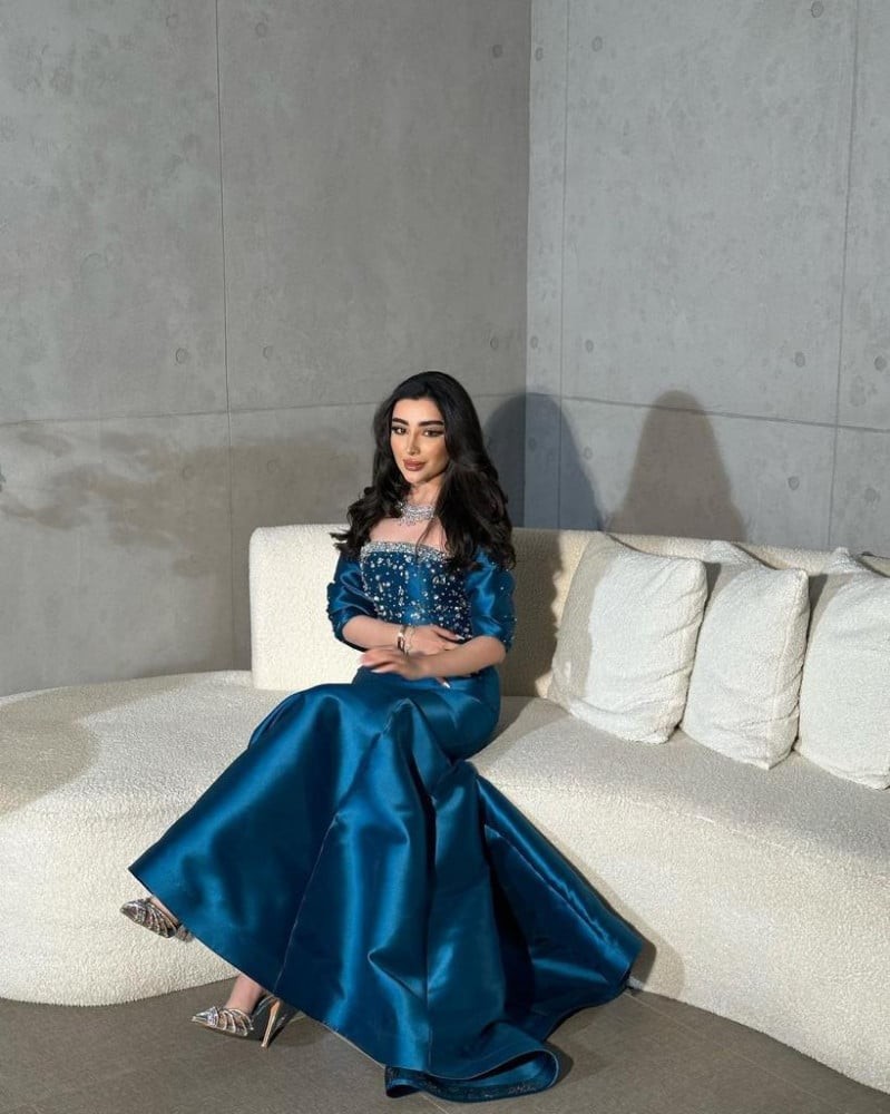 فستان راقي وانيق