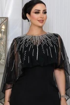 فستان مخمل باكمام على نمط شال مطرز