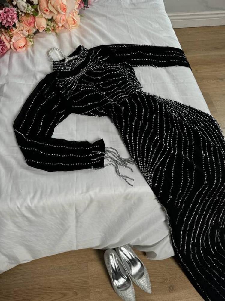 فستان سهره ملكي  فصوص بلكامل