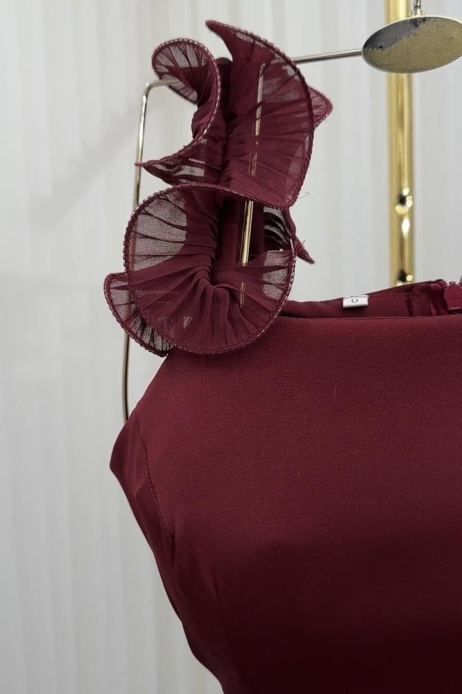 فستان ناعم كت لون خمري