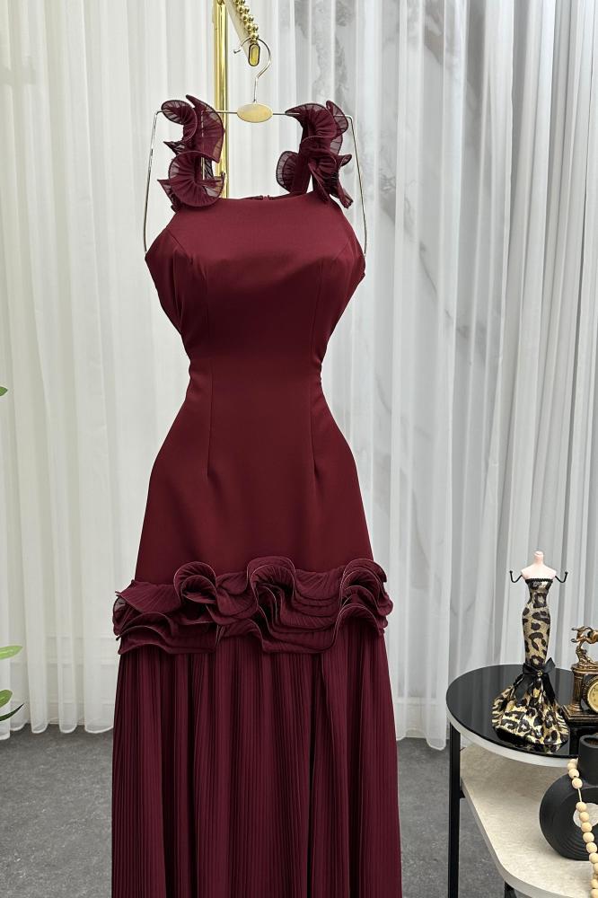 فستان ناعم كت لون خمري