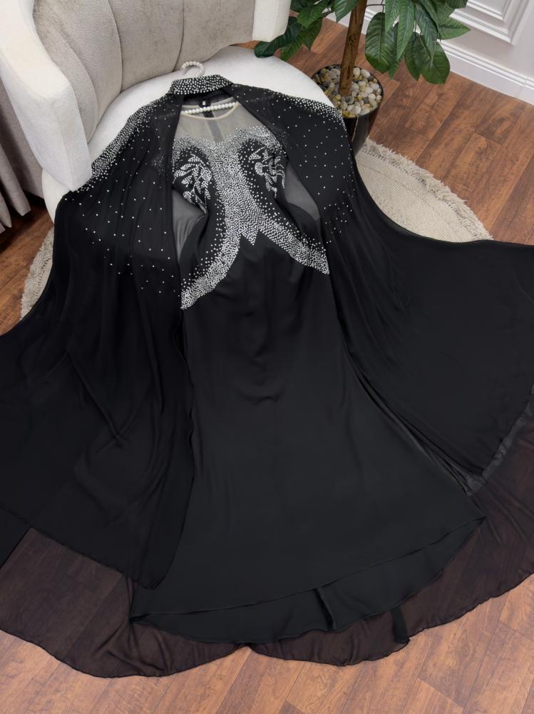 فستان سهره مطرز  تطريز يدوي متوفر بلونين