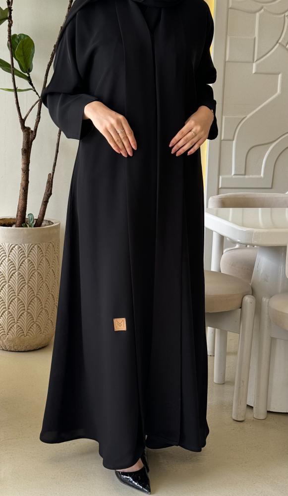 عبايه فخمه باللون الاسود