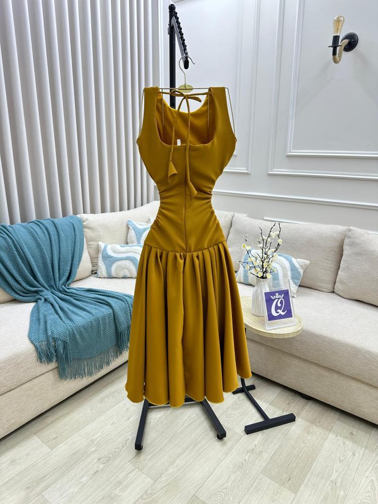 فستان ناعم بألون مختلفه فخم