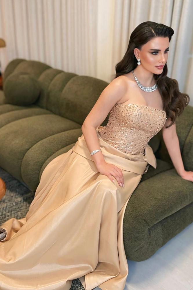 فستان سهره توب مزين بالخرز