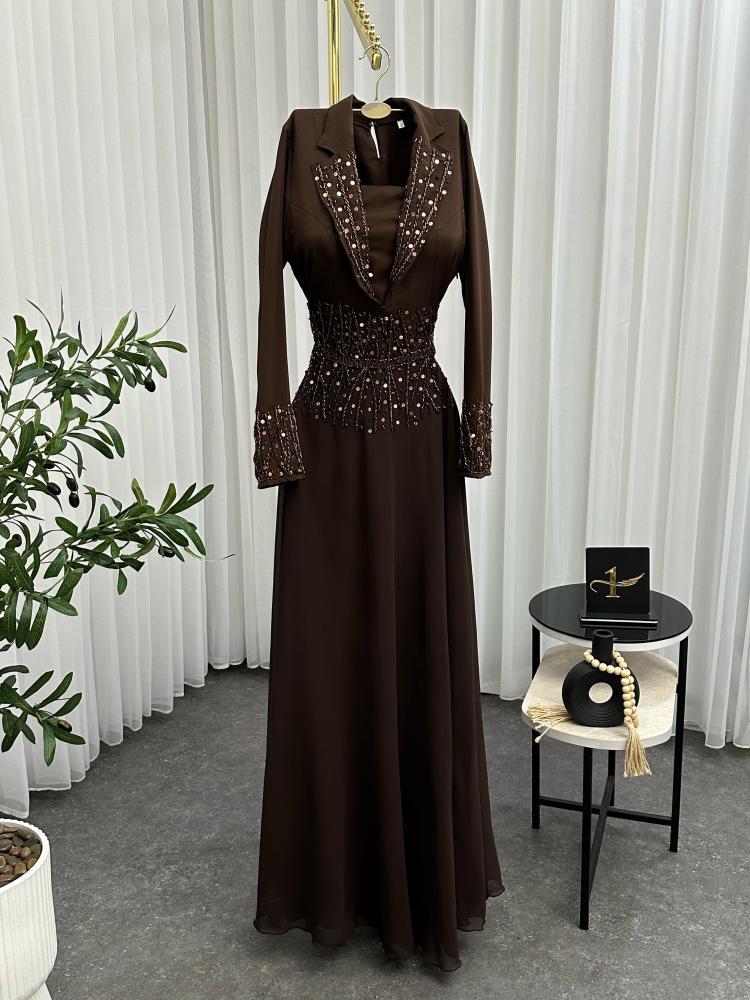 فستان سهره بني مطرز راقي