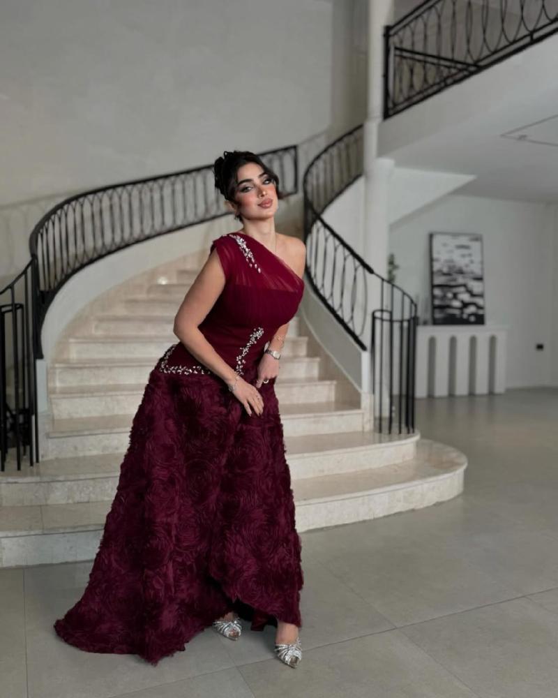 فستان سهره مطرز بتطريز انيق