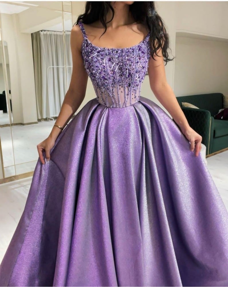 فستان ارجواني ناعم