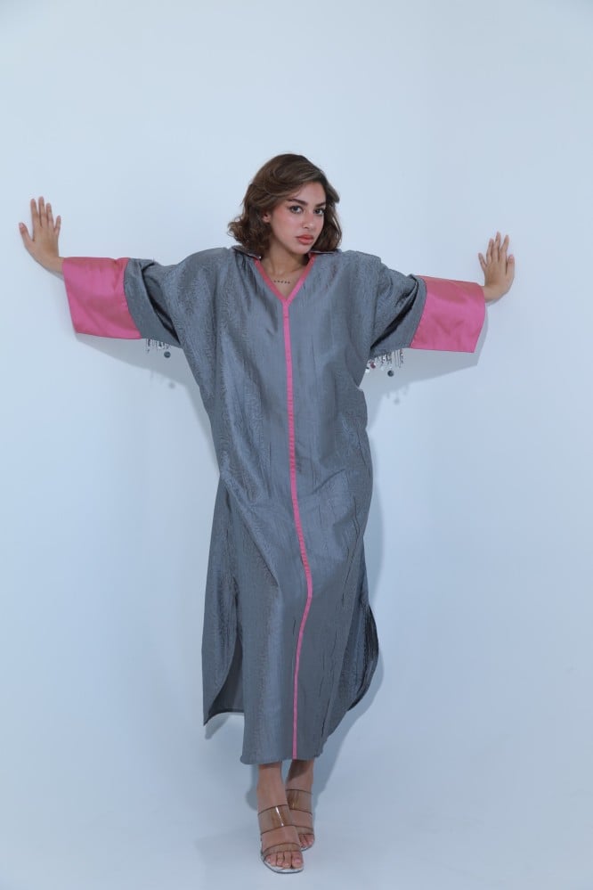 جلابية بهدب ترتر