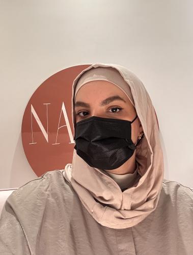طرحه ( هودي)قطعتين لون بيج غامق