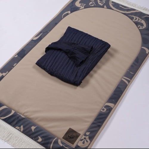 طقم سجادة مخمل مع شرشف طرحه