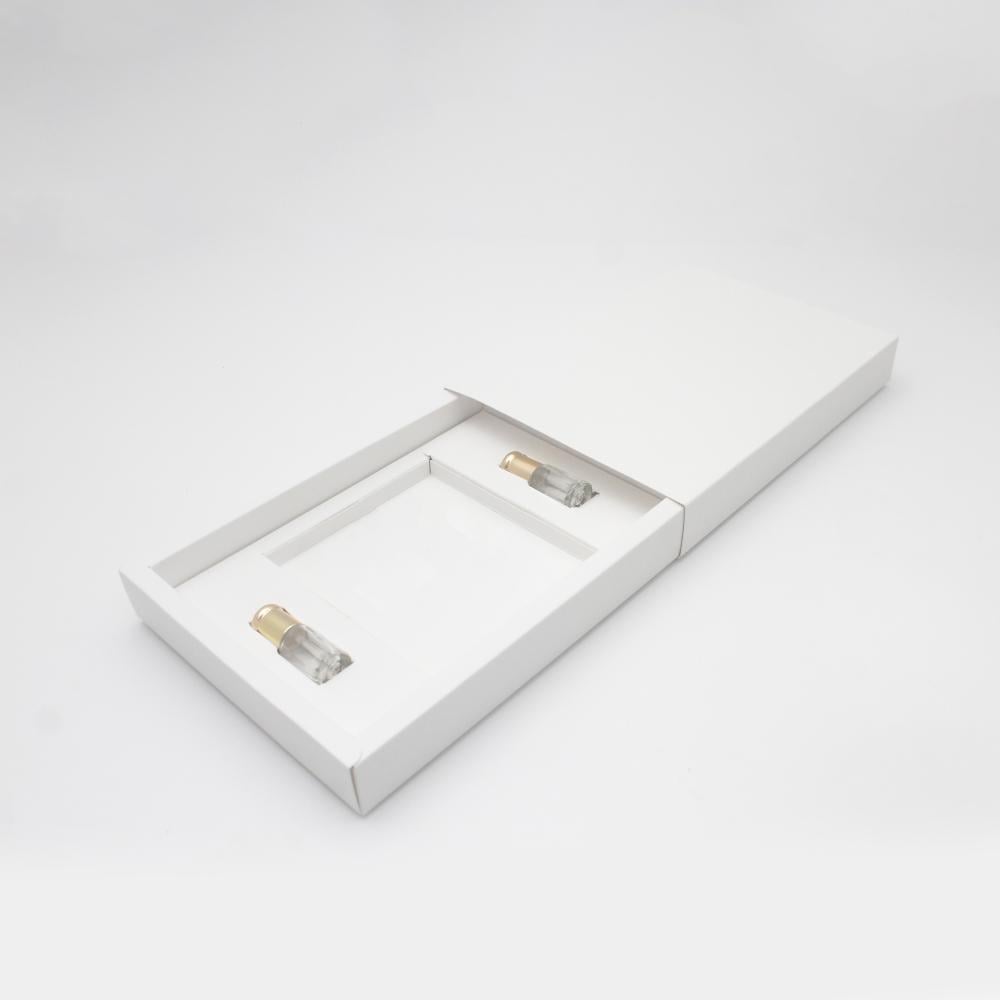 علب تولات مع مساحة للعود