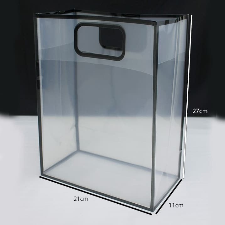 اكياس بلاستيك ثلجية