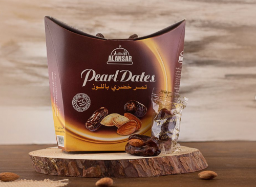تمر خضري باللوز