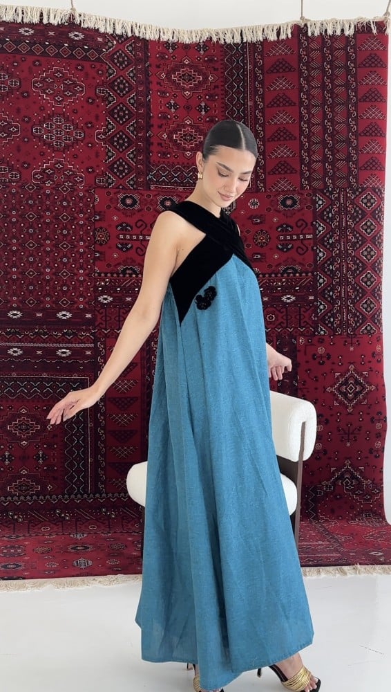 فستان طويل