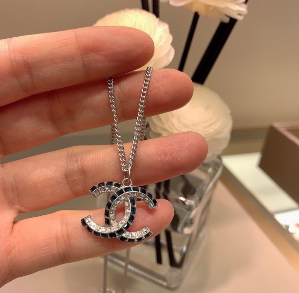 Chanel necklace - متجر النخبة تقليد ماركات ماستر كوبي