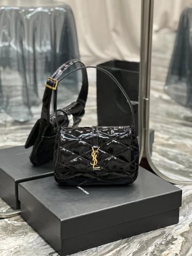 Buy Saint Laurent Bags for Women in UAE - YSL Bags | Ounass