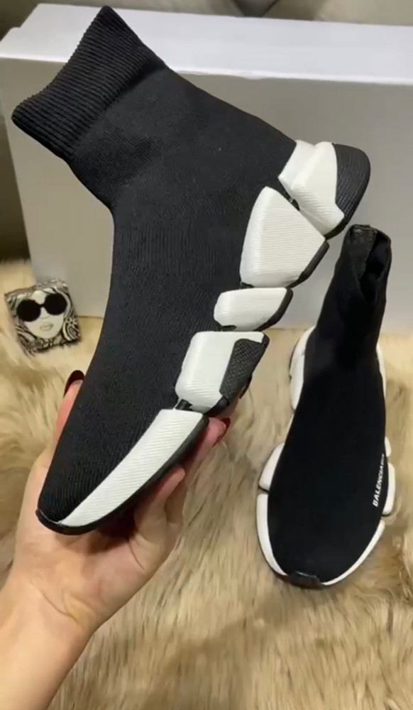 حذاء بلنسياقا