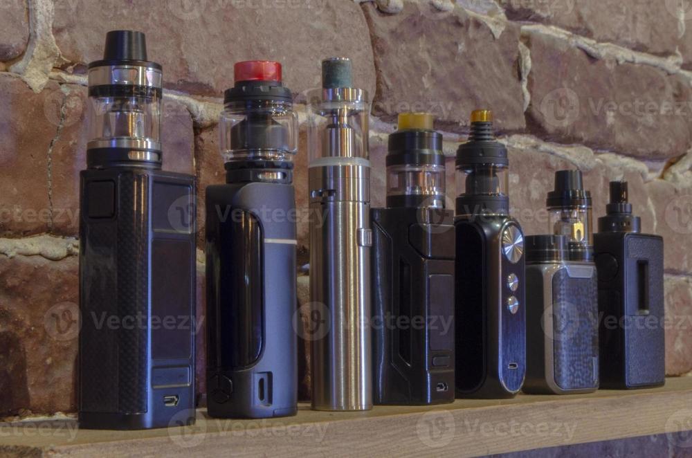 دليل شامل لأفضل شيشة إلكترونية 2024