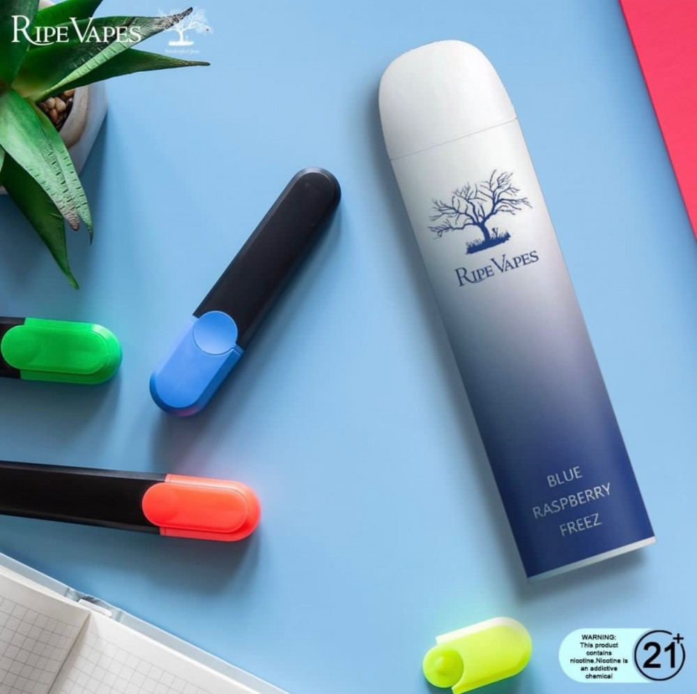 سحبة رايب فيب توت ازرق 3000 موش - ripe vape DISPOSABLE 3000 puffs
