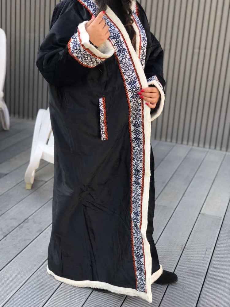 فروات نسائية مع قبعة