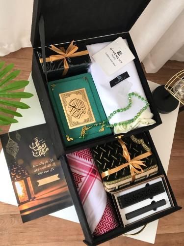 طقم هدايا رجالي ملكي ماركة جيفنشي