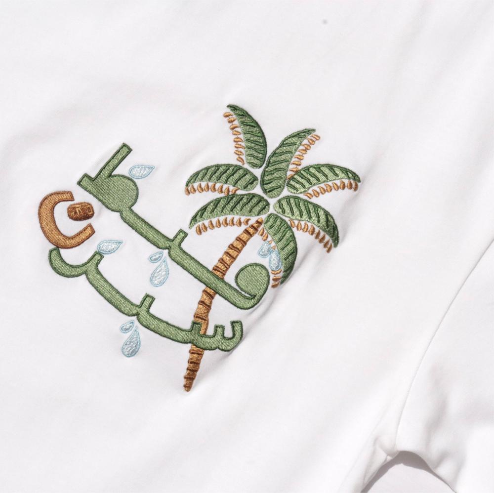 Oversized T-Shirt “ قيـظ سيزن " – White