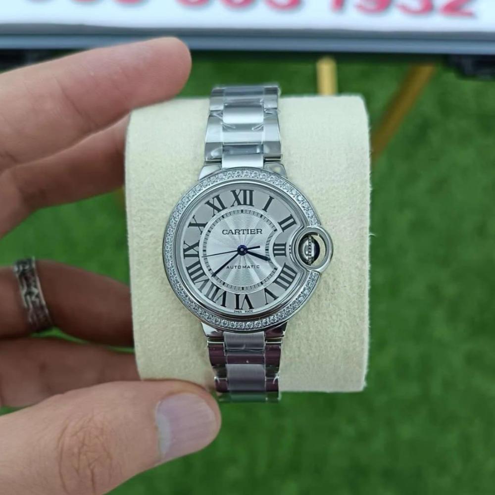 ساعة كارتير بالون بلو