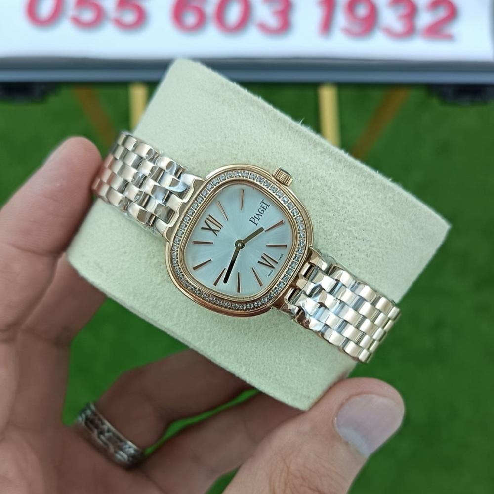 ساعة بياجيه سيكستي