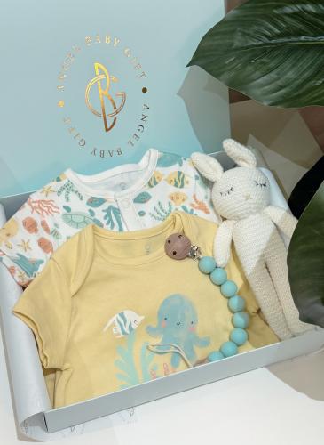 بوكس صغير Mothercare