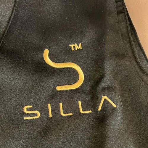 الزي الموحد سديرة بأنواعها