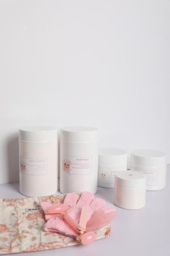 الكورس الالماسي 6 منتجات شامل المقشر