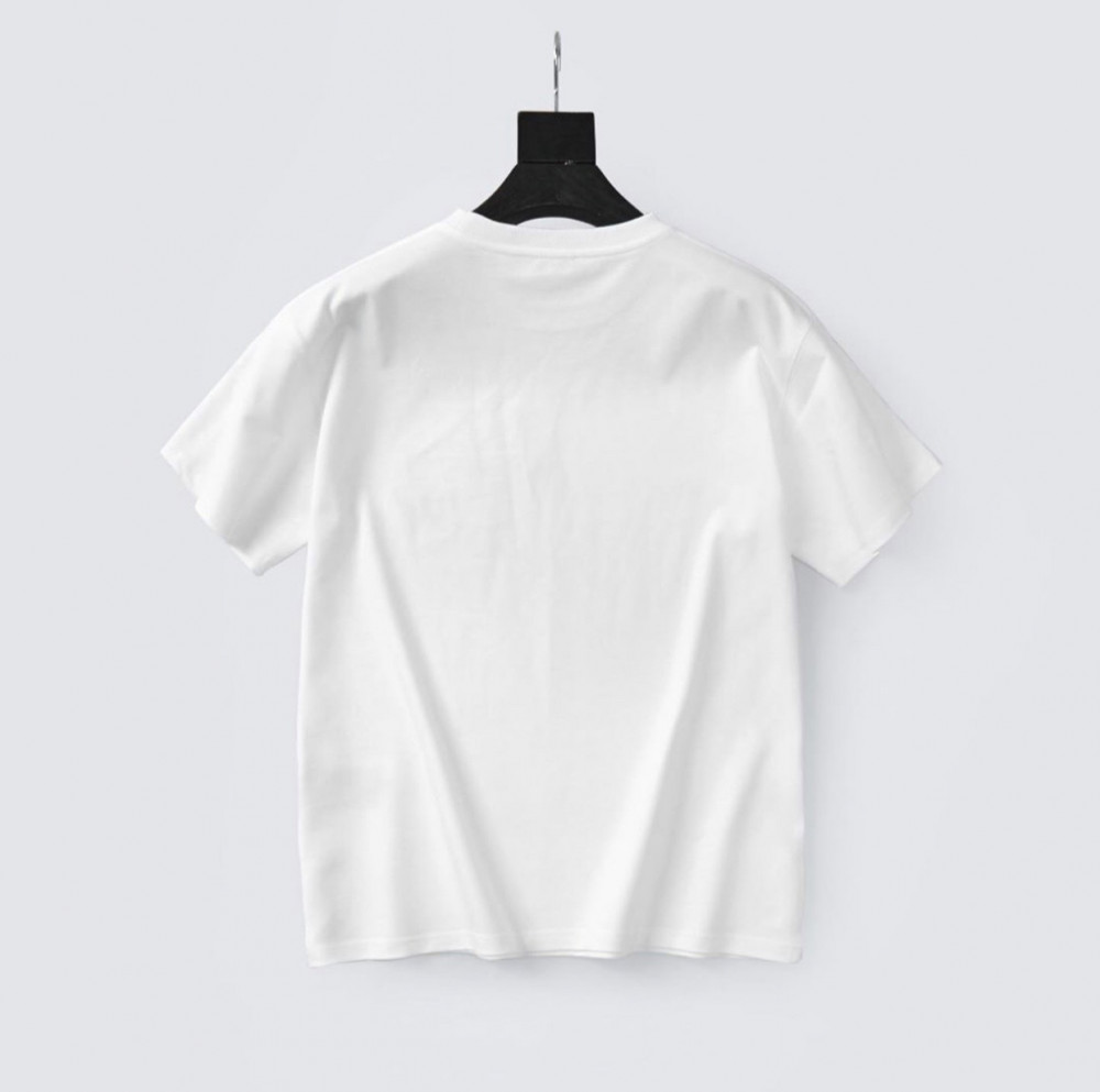 Dior T-shirt