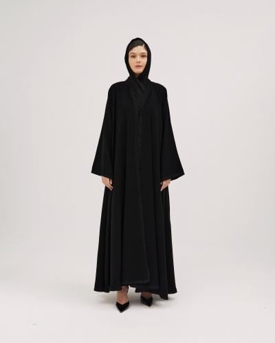عباية باربي كلوش بتطريز هاري وكريستال أسود - لف