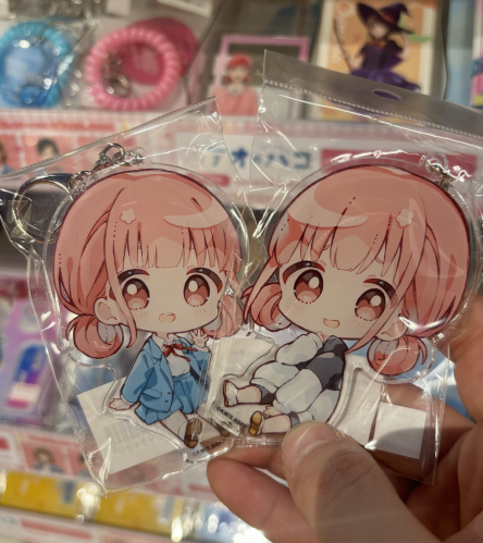Blue Box - Hina Chibi Acrylic Keychain