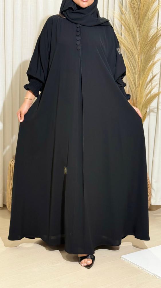 3300 | عباية كتف سوداء سادة نص كلوش مع كم اسبورت مطاط