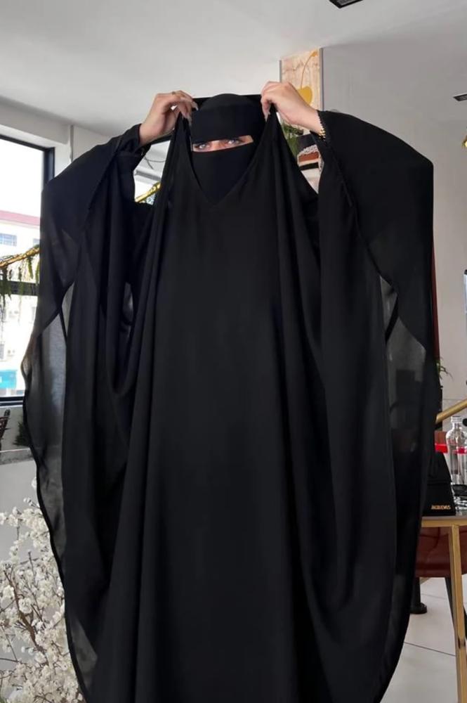خمار كويتي بكلفة ناعمة على اليد