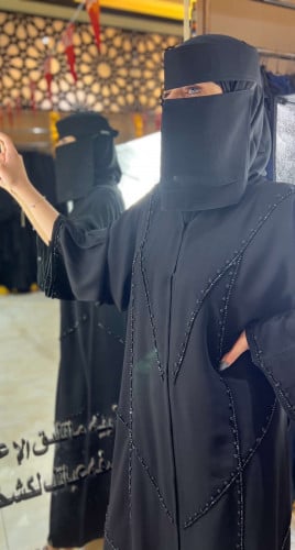 عبايه كريب تطريز