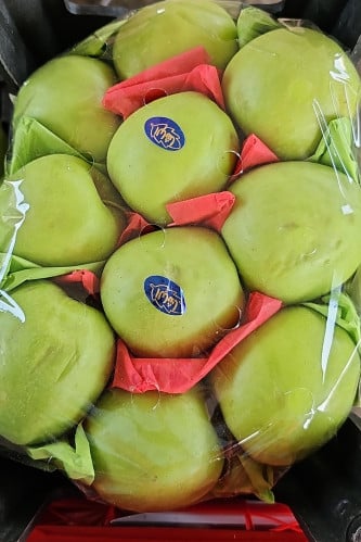 تفاح أخضر سوري/سلة